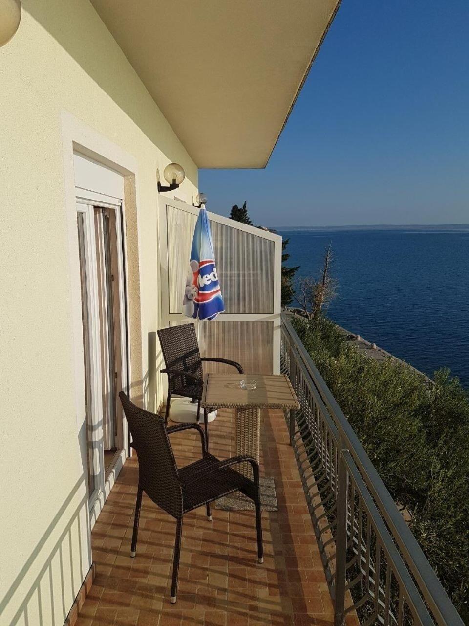 Lukovo Šugarje Apartments Domagoj - On The Beach מראה חיצוני תמונה